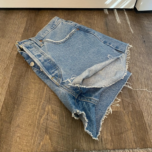 Levi’s 501 shorts - Picture 6 of 7